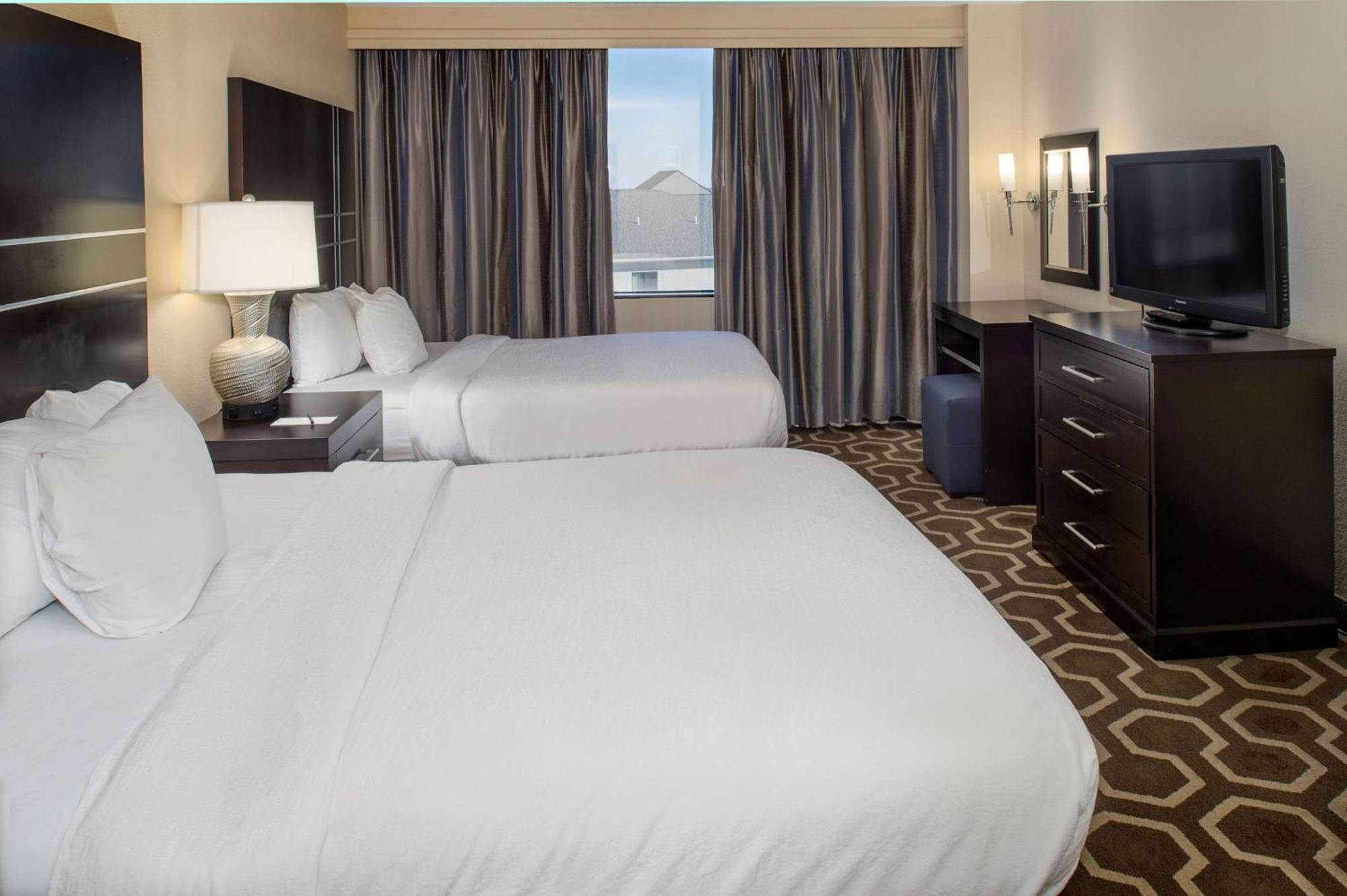 Embassy Suites By Hilton St Louis Airport Bridgeton Εξωτερικό φωτογραφία