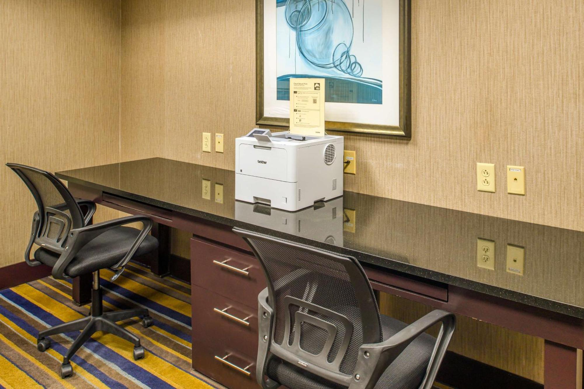 Embassy Suites By Hilton St Louis Airport Bridgeton Εξωτερικό φωτογραφία